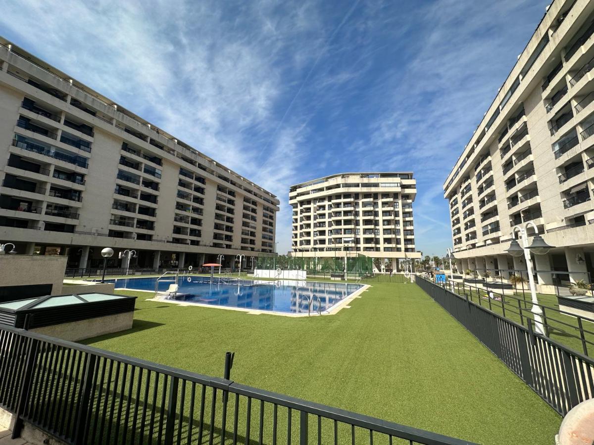 Sunny Patacona Seaview Apartment Валенсия Екстериор снимка