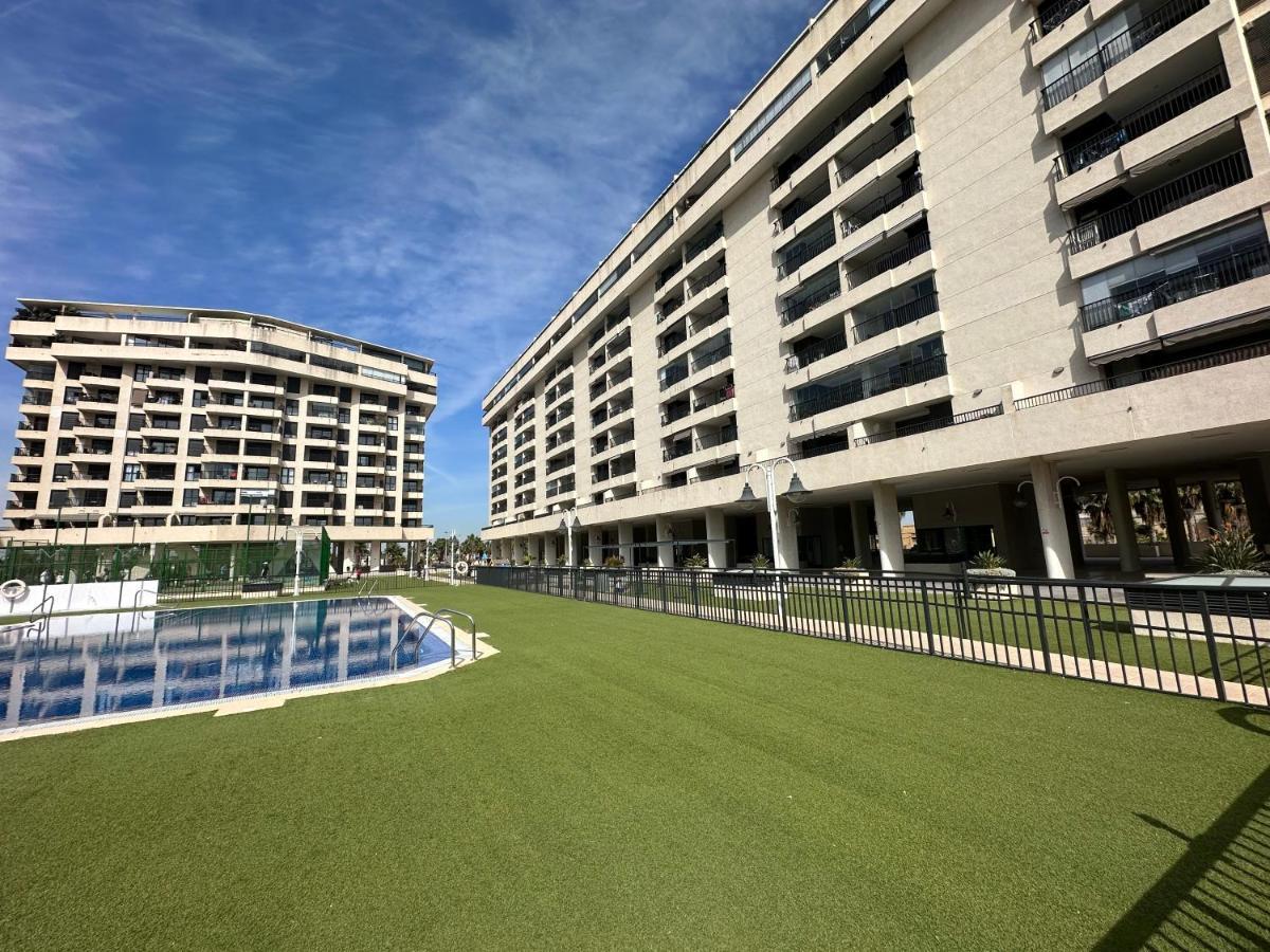 Sunny Patacona Seaview Apartment Валенсия Екстериор снимка