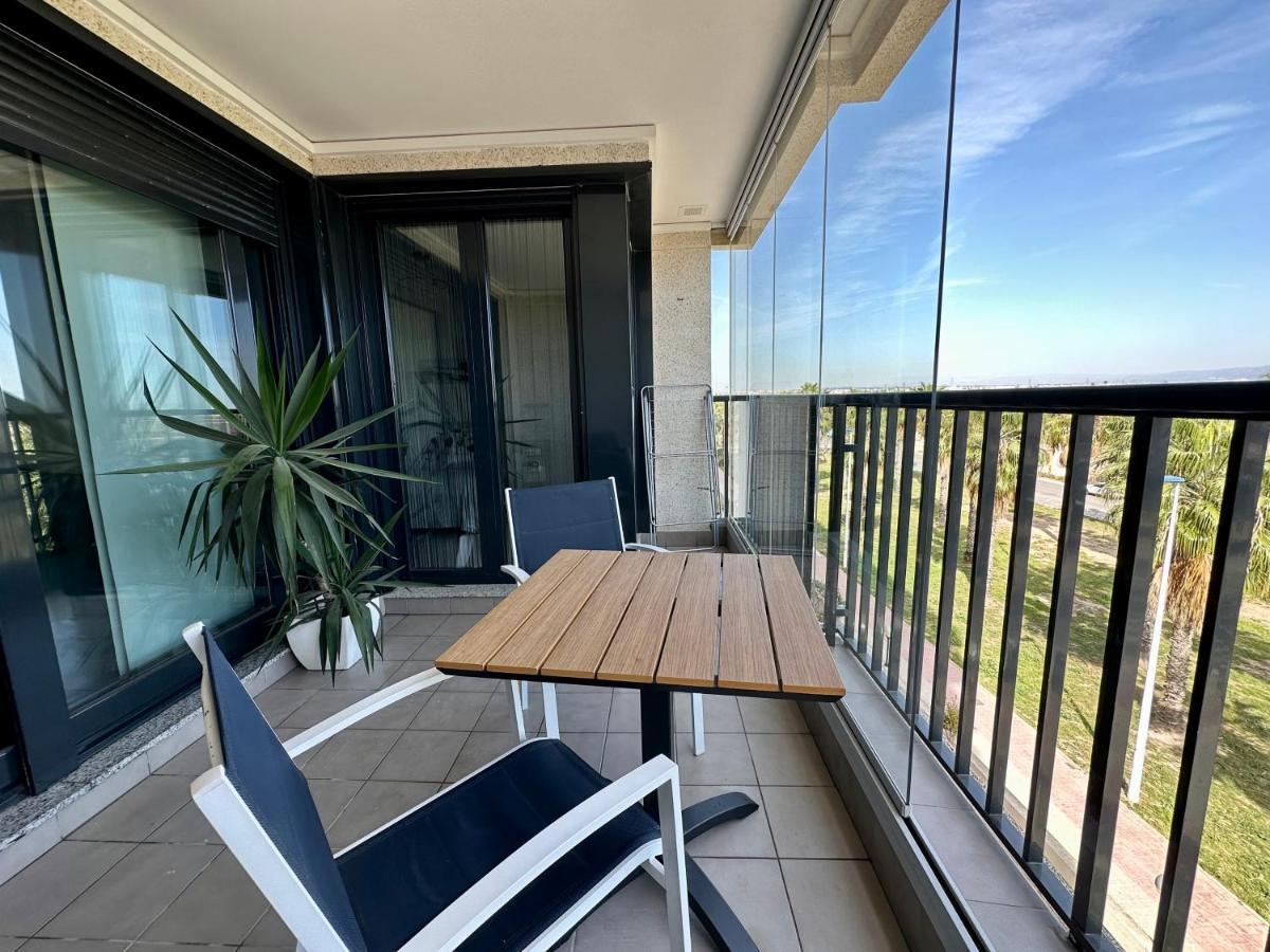 Sunny Patacona Seaview Apartment Валенсия Екстериор снимка